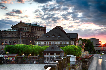 Dresden Frauenkirche Zwinger Deutschland Kreuzkirche Fürstenzug Elbe 