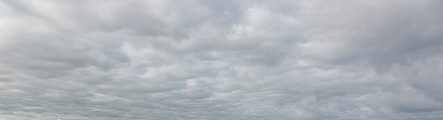 Image of a dark and cloudy sky during the day