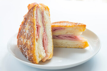 Sandwich monte cristo raspberry close up