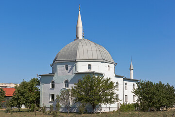 Fototapeta na wymiar Yany Jami Mosque in the resort town of Saki, Crimea