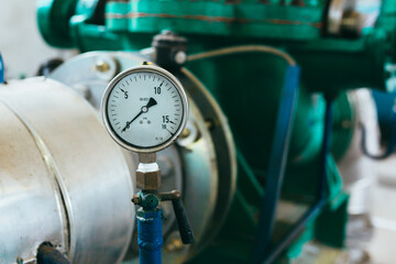 close up of industrial pressure gauge - obrazy, fototapety, plakaty