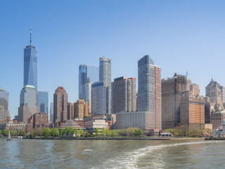 Fototapeta na wymiar Shot of the skyline of New York City from the Hudson river, with skyscrapers of the downtown district and Wall Street
