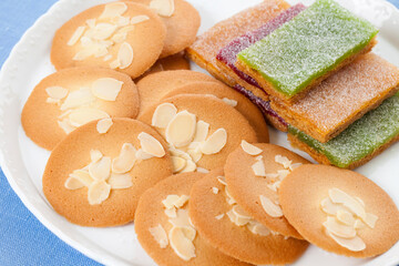 ラングドシャーとフルーツゼリーパイ