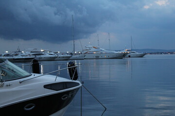 Fototapeta premium Yacht on the background of the bay