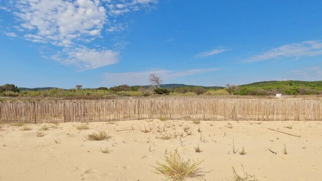 Sentier du littoral m&eacute;diterran&eacute;en