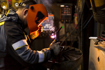 TIG welding of aluminum part for a passenger car