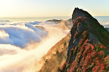 四国の名山、石鎚山の紅葉