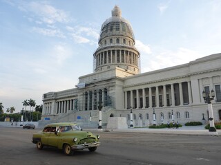 Fototapeta na wymiar Capitolio, Habana, Cuba. 