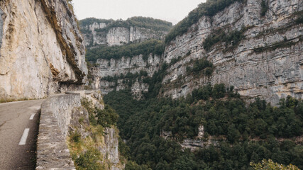 paysage montagnes falaises