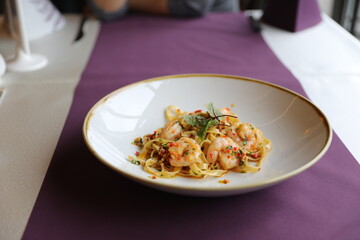 Makaron z krewetkami