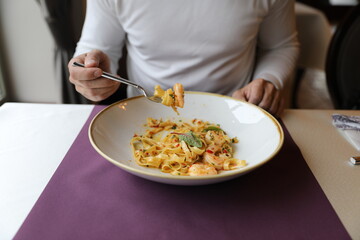 Makaron z krewetkami