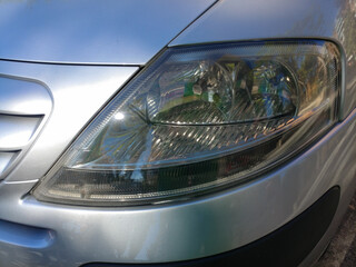lampa samochodowa przednia światło auto biała