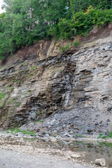 Vermilion River gorg, stone wall next to river