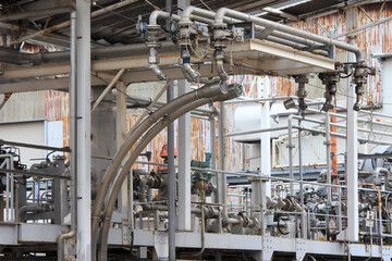 工場のガス充填装置