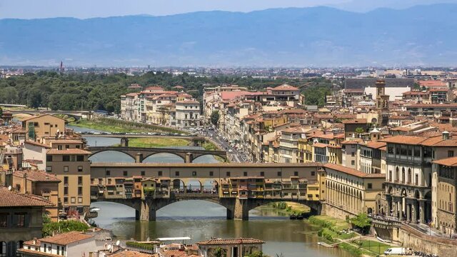 4K Timelapse Ponte Vecchio zoom, Florence