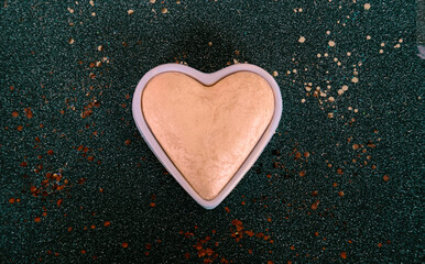 Heart shaped bronzer