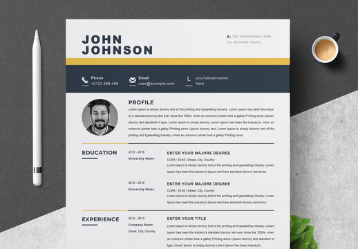 Creative Resume Layout with Photo Placeholder