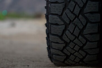 Off roading tire