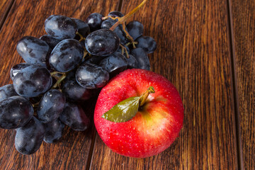 Apple and blue grapes