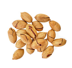 heap of pecans with clipping path