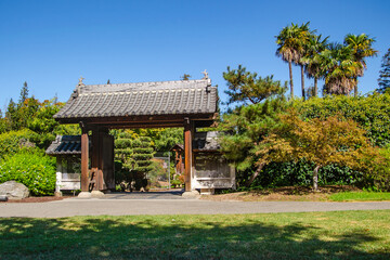 Fototapeta na wymiar Entrance of Japanese Friendship Garden, San Jose.