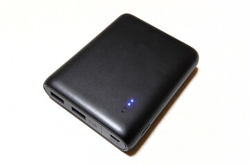 Black mobile battery / 黒いモバイルバッテリー(全体図)