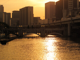 大阪中之島の夕景