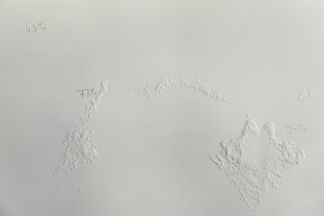 Wall affected by fungus and mold due to poor waterproofing.