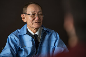 ビジネス・シニア