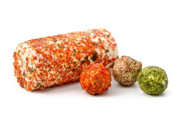 Frischkäsebällchen und Frischkäserolle