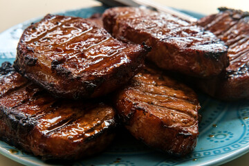 Plate Grilled Porkchops