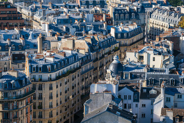 Blick auf historische Gebäude in Paris, Frankreich