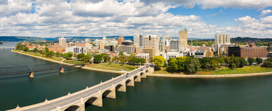 Harrisburg, Pennsylvania Aerial Skyline Panorama On A Sunny Day. Harrisburg Is The Capital Of State And Houses The Government For The U.S. State Of Pennsylvania