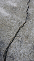 Obraz premium crack in the wall