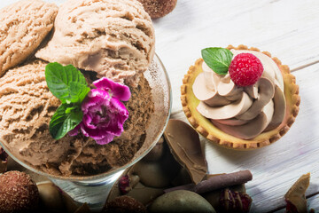Helado de nuez con chocolate 