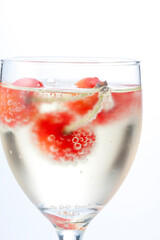 サクランボとソーダ水