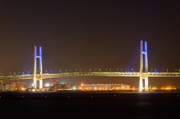 Fototapeta na wymiar 神奈川県　横浜　大さん橋から眺める横浜ベイブリッジの夜景