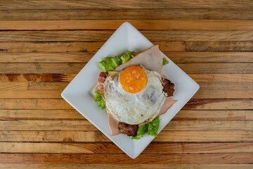 breakfast of egg, bacon, pancake