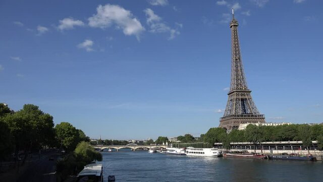 Eiffel Tower in Paris, Traffic Tourboat on Seine, Tourists in Boats, Ships Traveling on Senne River, People Visiting Europe