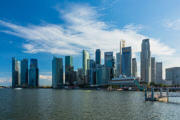 Fototapeta na wymiar シンガポールのダウンタウン・コアの高層ビル群 