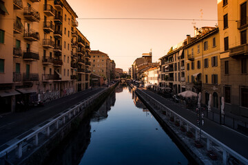 navigli Milano al tramonto post lockdown