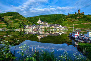 Obraz premium Rheinland-Pfalz, Beilstein an der Mosel. 