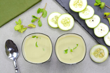 Cucumber mint detox smoothie in a glass cup