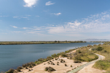 Boat Tour on the Ebro River in summer in the port