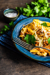 Pasta with carbonara sauce