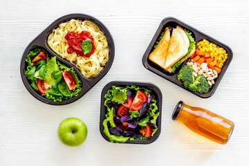 Take away meal, resraurant delivery menu. Overhead view