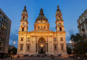Fototapeta na wymiar Illuminated St. Stephen's Basilica on St. Stephen's square evening shot in Pest part of Budapest, Hungary