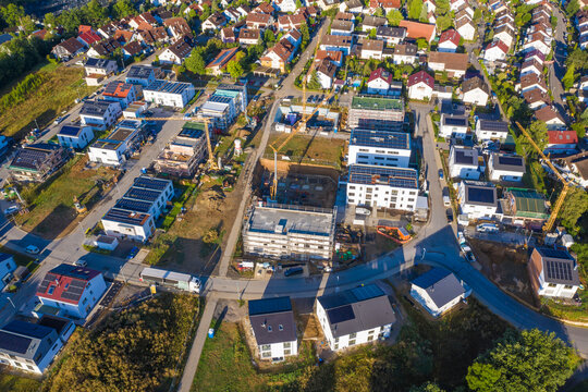 Germany, Baden-Wurttemberg, Waiblingen, Aerial view of modern suburb with energy efficient houses