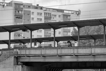 Obraz premium social distance during the covid-19 epidemic, an empty train station, an empty bus stop, no people on the streets, fear of the virus