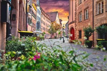 Nürnberg. Berühmte historische Straße Weißgerbergasse in der Nürnberger Altstadt © xbrchx